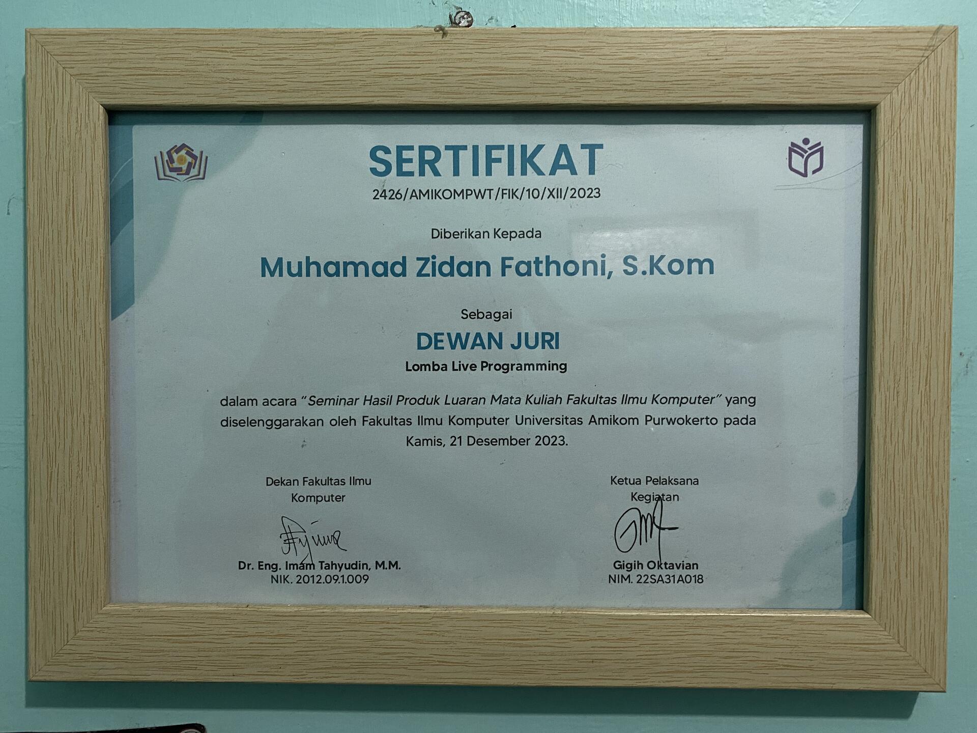 Judge of Live Programming Competition